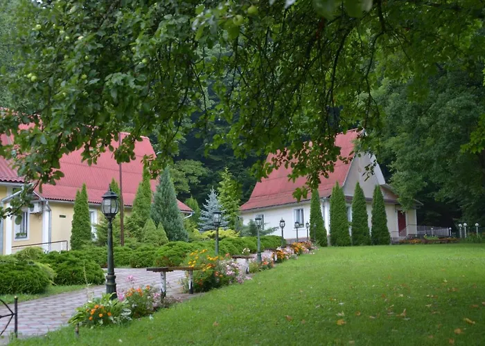 Resort Karpaty Borzhawa